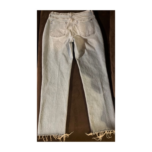 Old Navy High-Waisted Straight Button Fly Cut Off Jeans - Picture 2 of 6